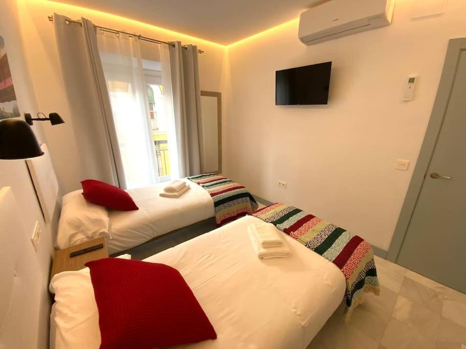 My Home In Triana, Luminoso Y Acogedor Apartamento 세비야 외부 사진